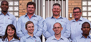 2016 committee members. Back (l to r): John Phala (site visits), Rickus Kriel (events), Johan Maritz (chairman & events), Alan Docherty (vice chairman & marketing and education). Front: Xandri Cornelissen (secretary & publications), Marita van den Bergh (electronic communications & newsletters), Gerhard Swarts (treasurer), Floyd Nkuta (technology evenings).